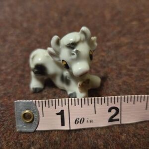 Japan Porcelain Cow Mini Chip In One Ear